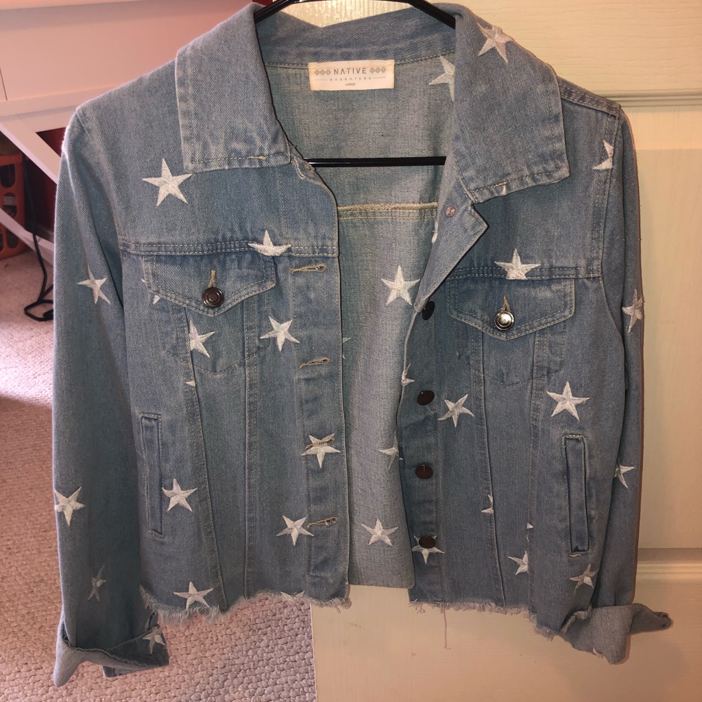 Cropped Denim Jacket With Stars